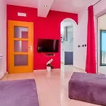 Bella Vista