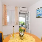 Bella Vista
