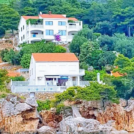 Bella Vista